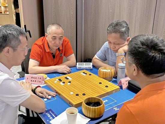 广西棋牌精英邀请赛在邕举办 围棋与掼蛋完美结合_棋牌_新浪竞技风暴_新浪网